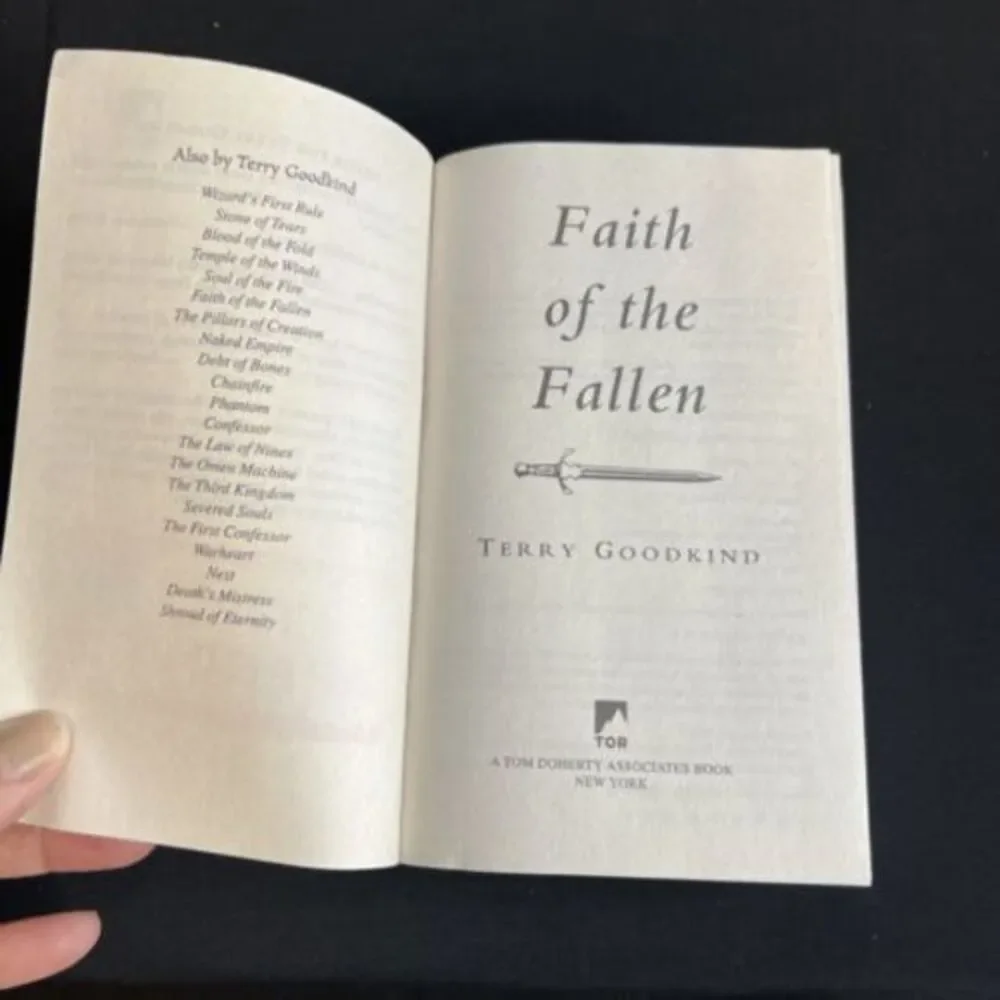 Faith of the Fallen (Sword of‎ Truth) by Terry Goodkind